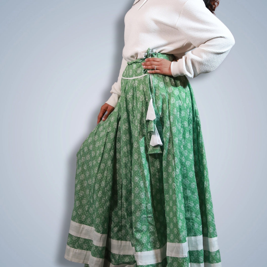 Elegance in Cotton: The Perfect Gopi Skirt